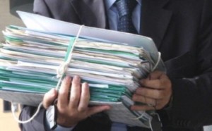 Cancelleria-di-tribunale-chiusura-per-1-giorno-a-settimana-vietata-370x230