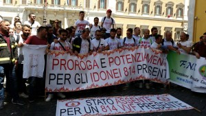 MANIFESTAZION VIGILI 2