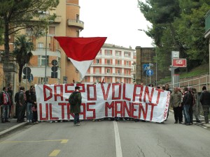 Obbligo di firma per i tifosi