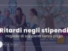 Ritardi negli stipendi, migliaia di supplenti senza paga, immagine di docenti in aulta
